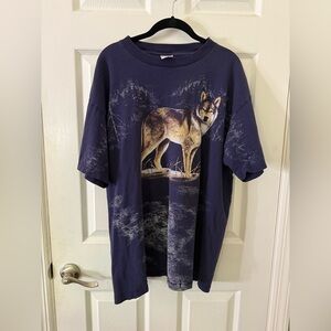 Wolf T-Shirt in Navy